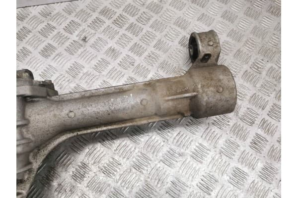 Diferencial delantero Nissan Navara D23 usado 7