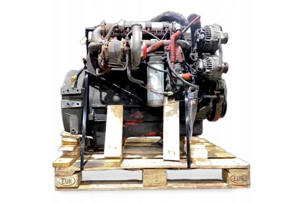 Motor ISLG320 Solaris usado 4