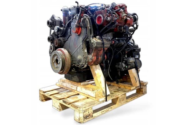 Motor ISLG320 Solaris usado 10