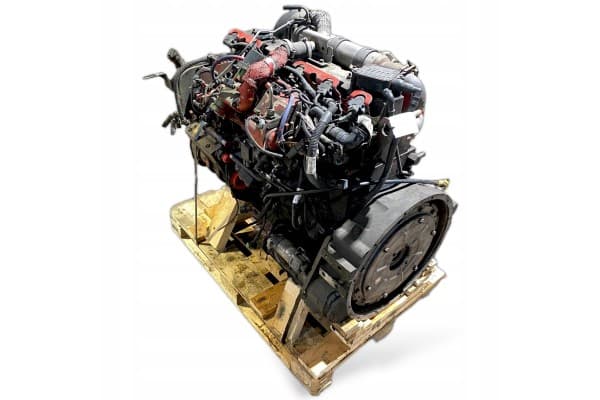 Motor ISLG320 Solaris usado 11