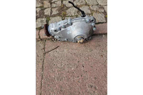 Diferencial delantero BMW F25 X3 2.81 8618380 usado 3