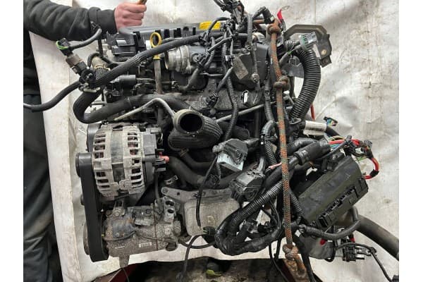 Motor R9M E414 Renault Kadjar 1.6 DCI 95.000 km usado 2
