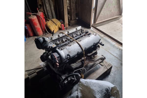 Motor BMW E31 E32 5.0 V12 M70 B50 usado 4