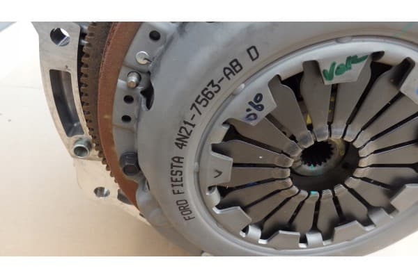 Motor Ford Fiesta MK7 B-Max Ka Plus 1.2 usado 6