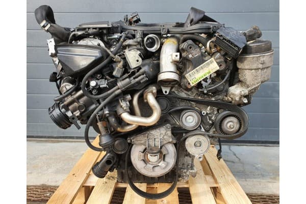 Motor 642858 Mercedes W212 3.0 CDI V6 Completo usado 5