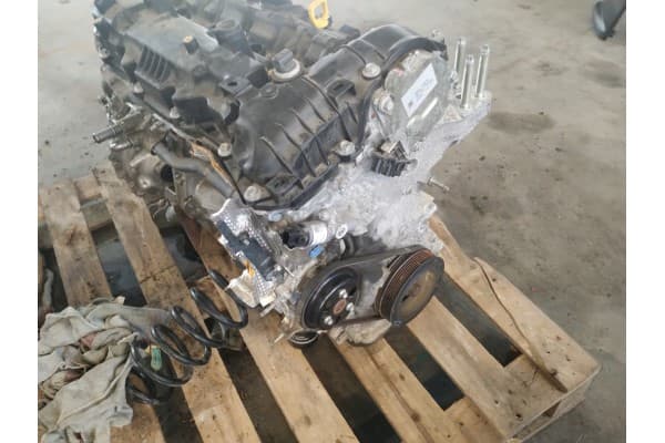 Motor Mazda 3 BP IV Usa Sedán 2.5 4x2 Gasolina usado 3