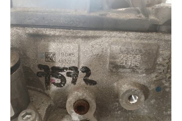 Motor Mazda 3 BP IV Usa Sedán 2.5 4x2 Gasolina usado 6