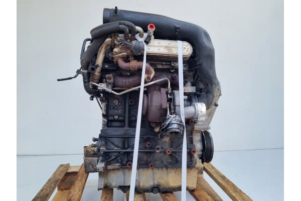 Motor Completo Seat León II 2.0 TDI 140CV Bkd usado 5