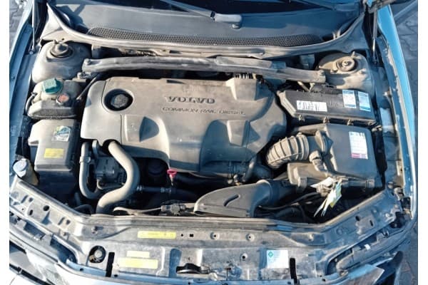 Motor Volvo S60 2.4 D D5244T2 130 CV usado