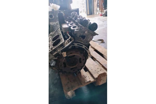 Motor Chrysler Dodge 3.6 V6 05184510AJ usado 2