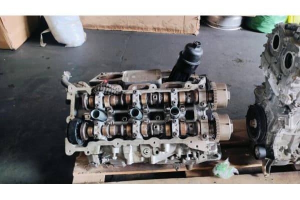 Motor Chrysler Dodge 3.6 V6 05184510AJ usado 6