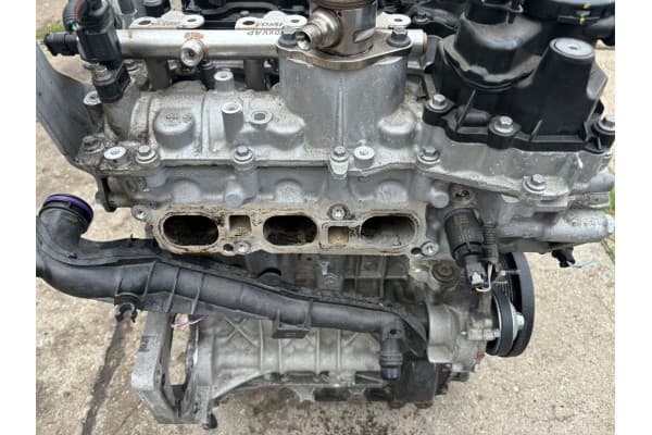 Motor Peugeot 2008 II 1.2 Thp HN05 10XVAP usado 8