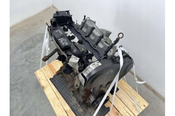 Motor VW Golf VI Passat Seat Skoda 2.0 TDI Cbd usado 5