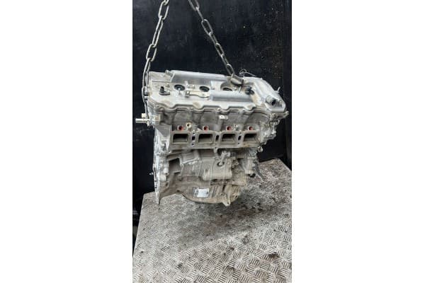 Motor completo Toyota Rav 4 IV 2018 2AR-Fxe usado 2