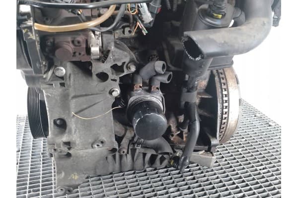 Motor Renault Megane II F9Q K816 1.9 DCI usado 6