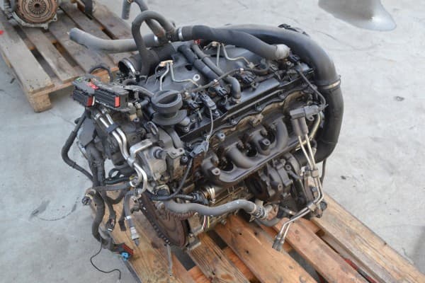 Motor Completo Volvo 2.4 D5 D5244T8 121,000 km usado 3