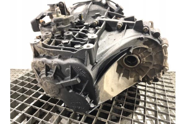 Caja de Cambios Hyundai i30 WDJ6 1.4 90HP usado 4