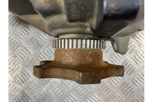 Diferencial Trasero Nissan 370Z 2020 00989041 usado 9