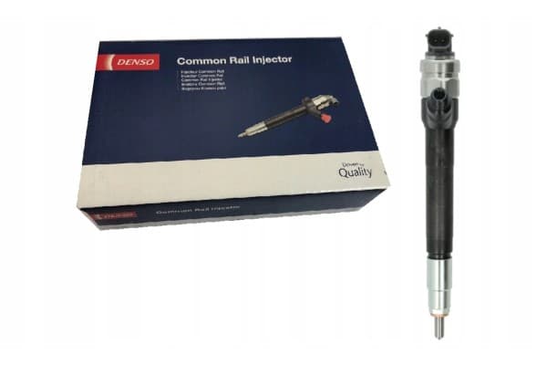 Inyector Denso DCRI200260 para motores diésel usado