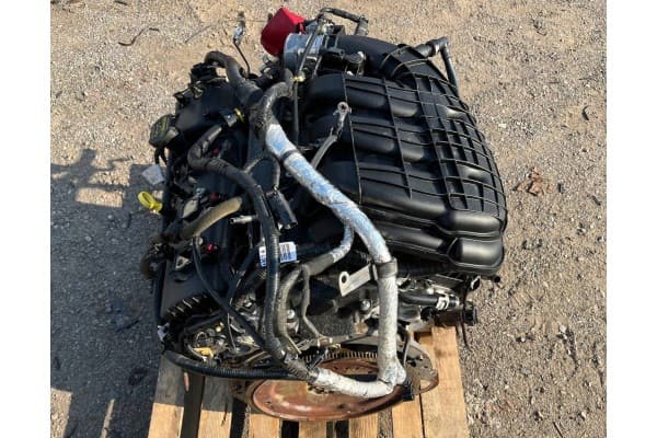 Motor completo Ford Mustang V 3.7 V6 2011-2014 usado 5