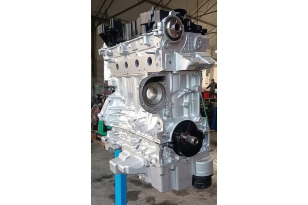 Motor Volvo XC60 D4204T5 tras regeneración usado 3