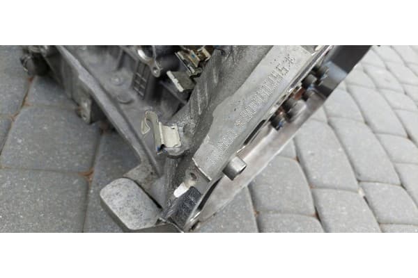 Motor para Mercedes W177 A45 usado 7
