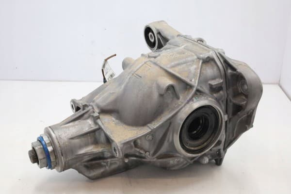 Puente diferencial trasero BMW XM G09 8686222 usado