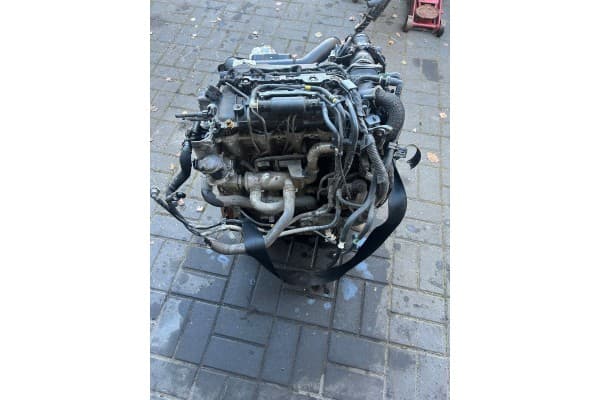 Motor Completo Citroën Peugeot 1.6 HDI 9H02 usado 3