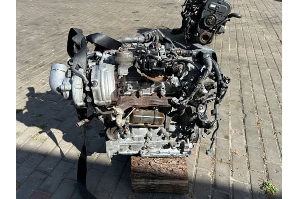 Motor Completo Toyota 2.0 D4D 1AD 5 Inyecciones usado 4