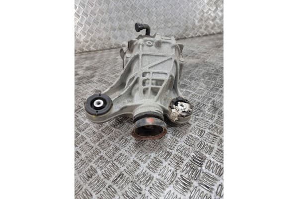 Diferencial Trasero Jaguar F-Pace HK834A213FE usado 2
