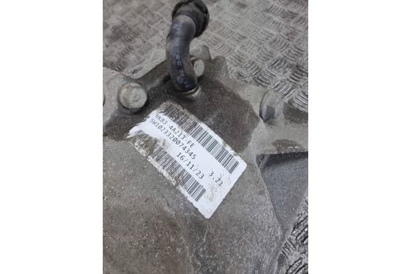 Diferencial Trasero Jaguar F-Pace HK834A213FE usado 7
