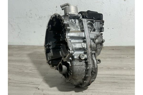 Caja de cambios BMW X1 F48 usado 5