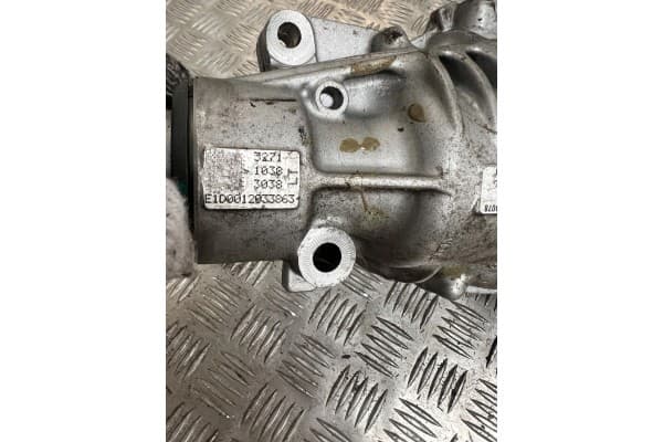 Diferencial delantero BMW X4 G02 2019 usado 6