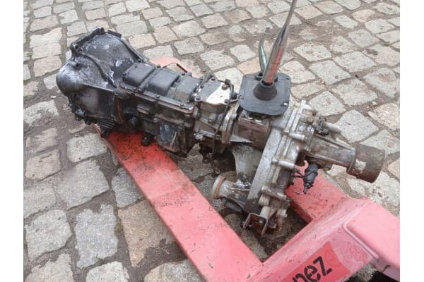 Caja de Cambios Manual Hyundai Galloper 2,5 TDI usado 4