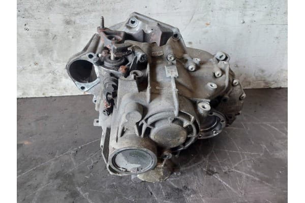 Caja de Cambios Lpr 4X4 2.0 TDI Audi A3 8P usado 7