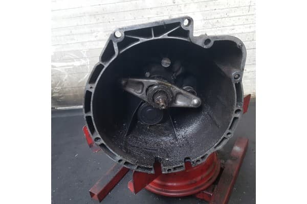 Caja de Cambios Manual BMW E60 7522205 3.0 D usado