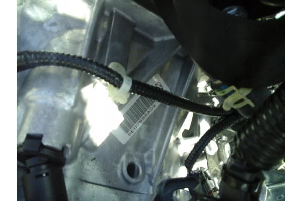 Caja de Cambios Suzuki Swift MK8 1.0 Turbo usado 3