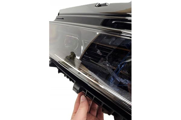 Faro Izquierdo BMW Serie 7 G70 5A63722 usado 3