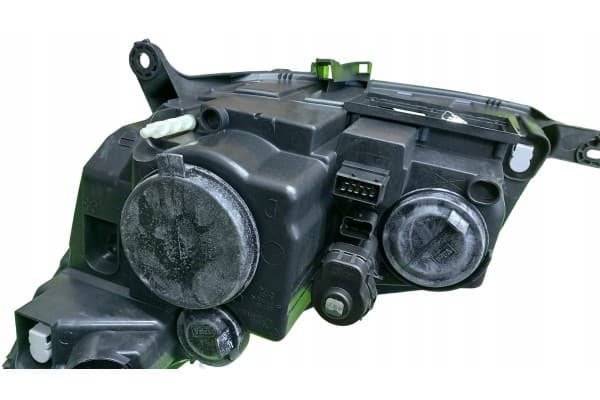Faros Valeo 088845 para Citroën C5 II Derecho usado 3