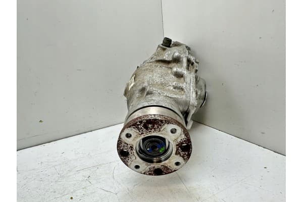 Diferencial delantero BMW X5 F15 2017 8635030 usado 4