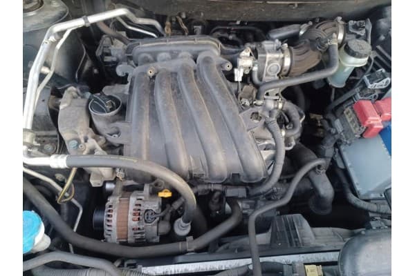 Motor Nissan Qashqai J10 1.6 16V HR16 usado