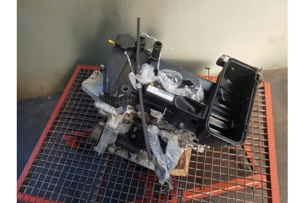 Motor de gasolina Peugeot 107 1KR 1.0 B usado