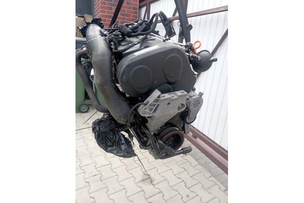 Motor Completo VW Touran 2.0 TDI Bkd usado 3