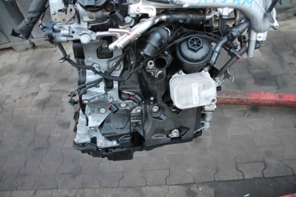 Motor Completo Audi 2.0 TDI Dez 9,000 km usado 5