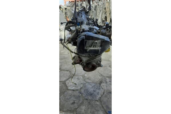 Motor 1.5DCI Nissan Juke F15 K9K636 usado 5