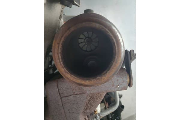Motor Completo Ford Fiesta MK7 1.6 Tdci T3JA usado 7