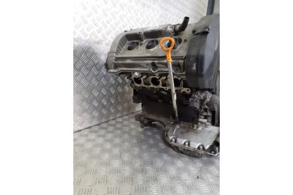 Motor de gasolina Audi A6 C5 2.4 Arj 165 KM usado 3