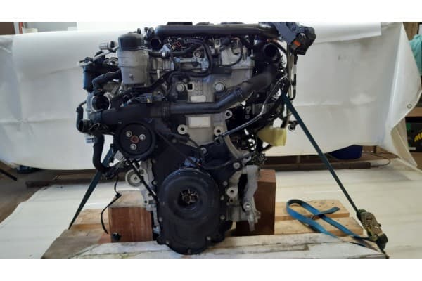 Motor 2.0 Si4 para Range Rover Vogue L405 usado