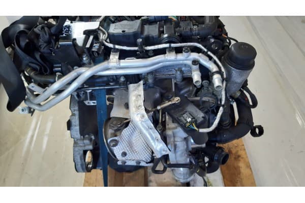 Motor 2.0 Si4 para Range Rover Vogue L405 usado 4