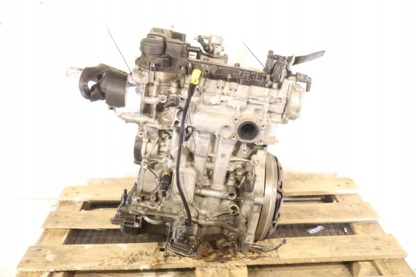Motor Peugeot 308 II 1.2 130CV HN02 usado